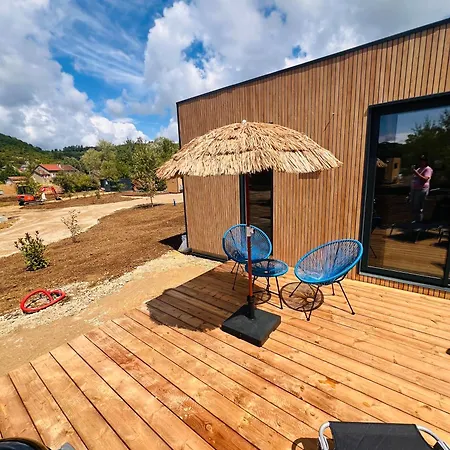 L Etoile Au Coeur De La Nature Nyaraló Rosselange